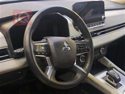 ميتسوبيشي اوتلاندر